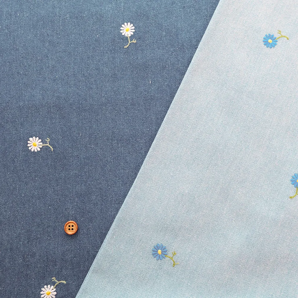 中国製 コットン5オンスソフトデニム刺繍生地 マーガレット