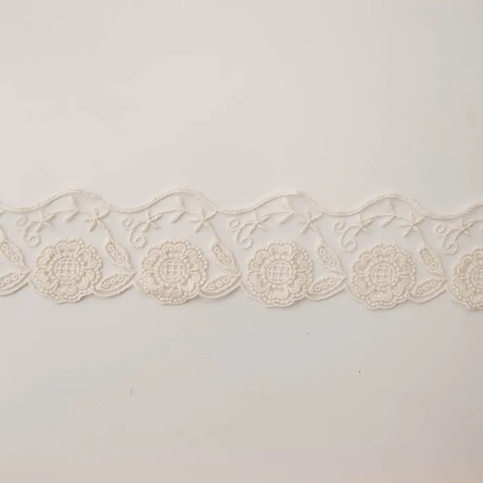 韓国製 チュールレース刺繍
