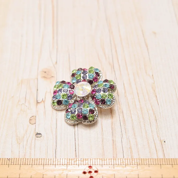ビジューボタン 33mm