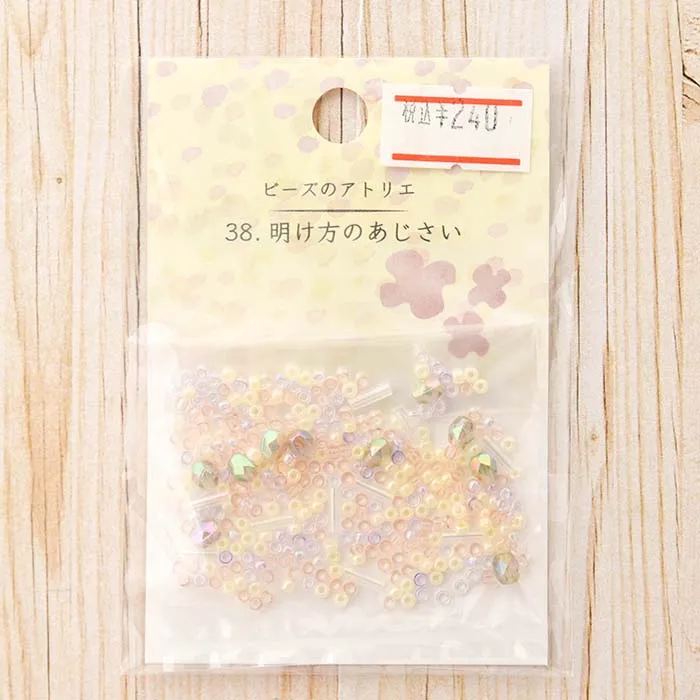 ビーズのアトリエ 明け方のあじさい