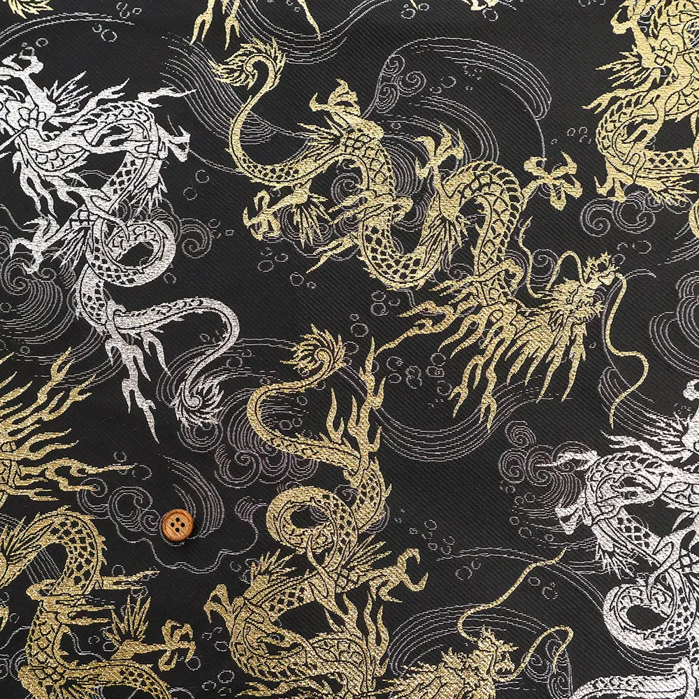 金襴 雲に龍